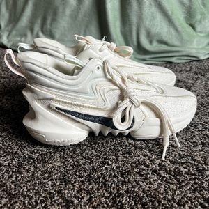 Nike cosmic unity 2 Basketball shoes